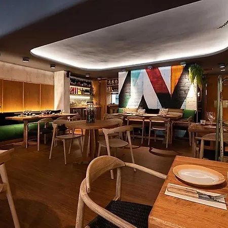 Apartamento Centro Areal 16 Con Garaje شقة *